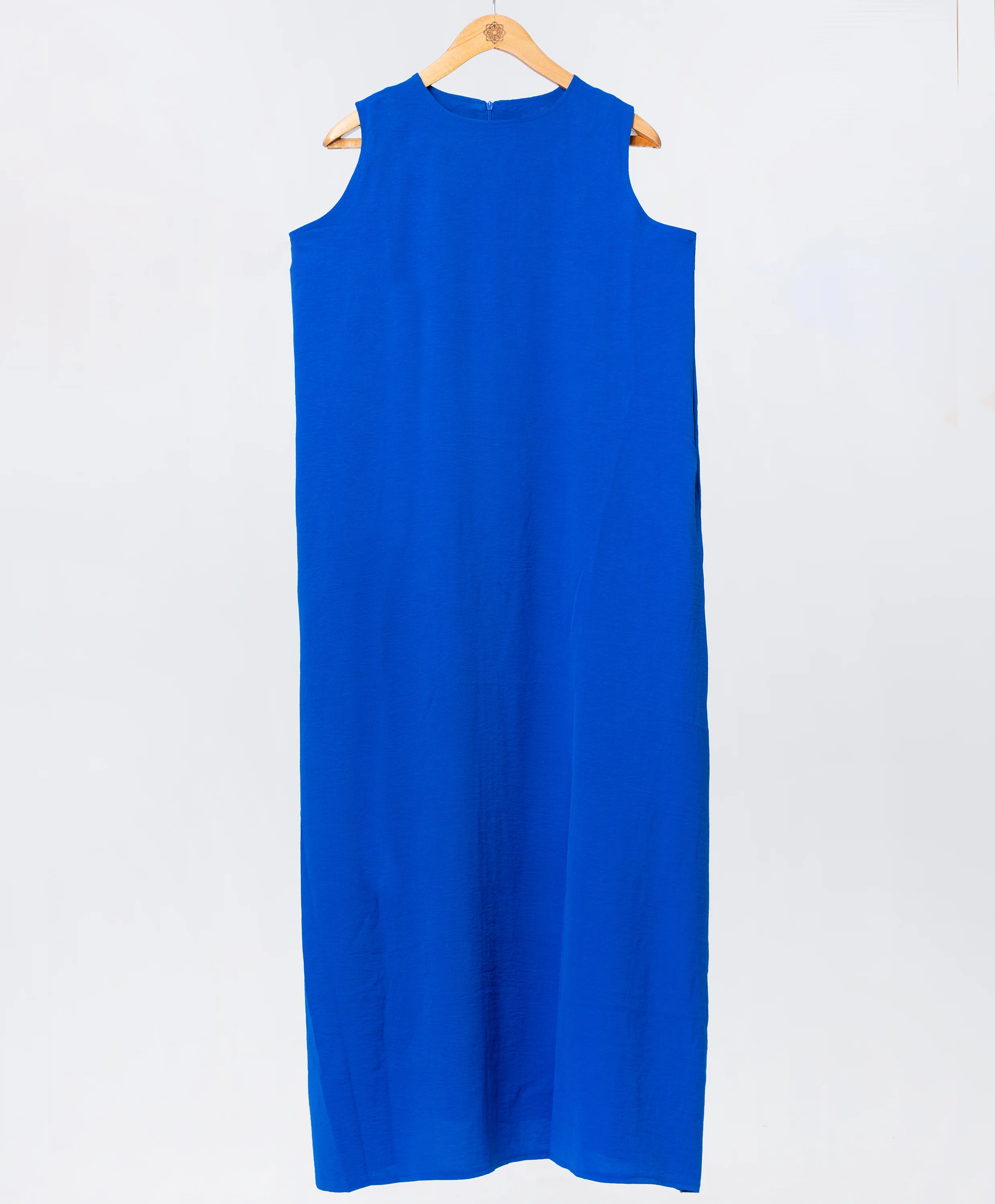 Breathable Sleeveless Dress - Image 6