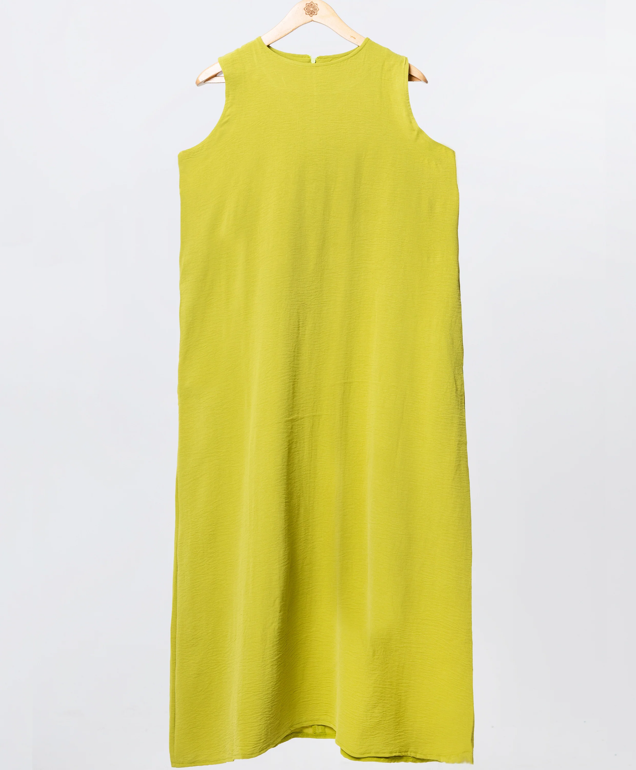 Breathable Sleeveless Dress - Image 7