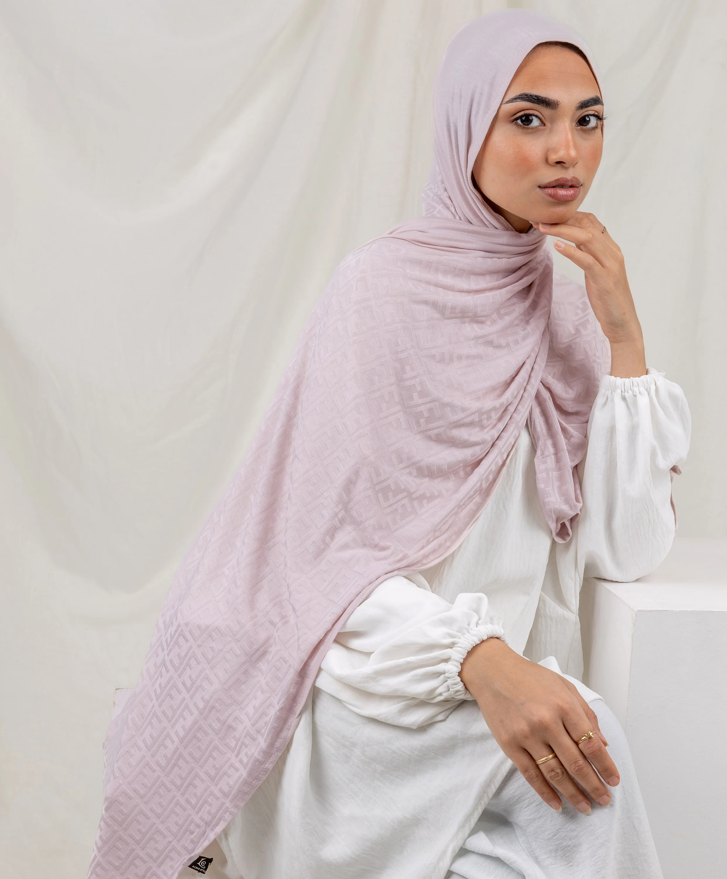 Plain F Lycra Scarf - Image 12