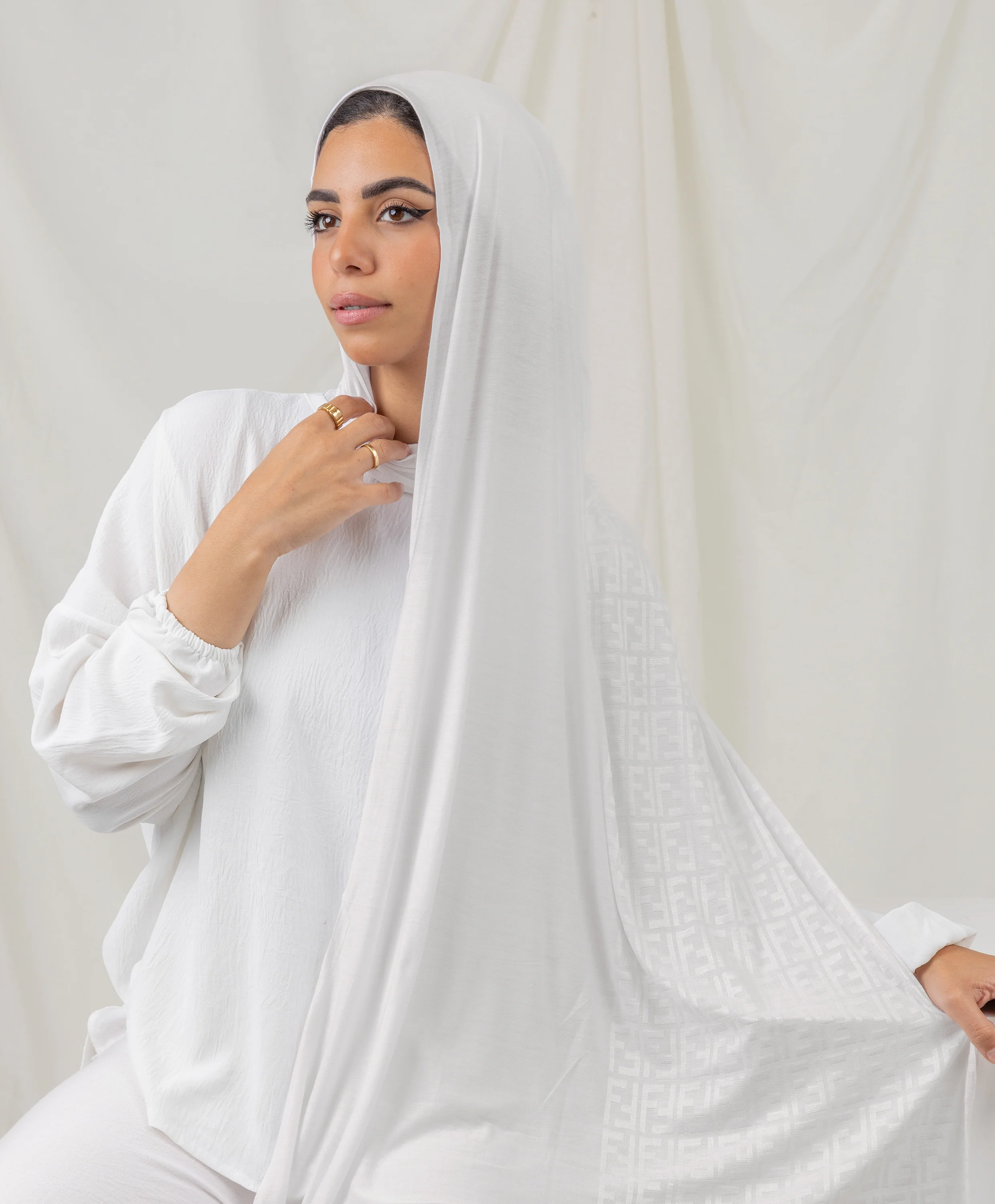 Plain F Lycra Scarf - Image 4