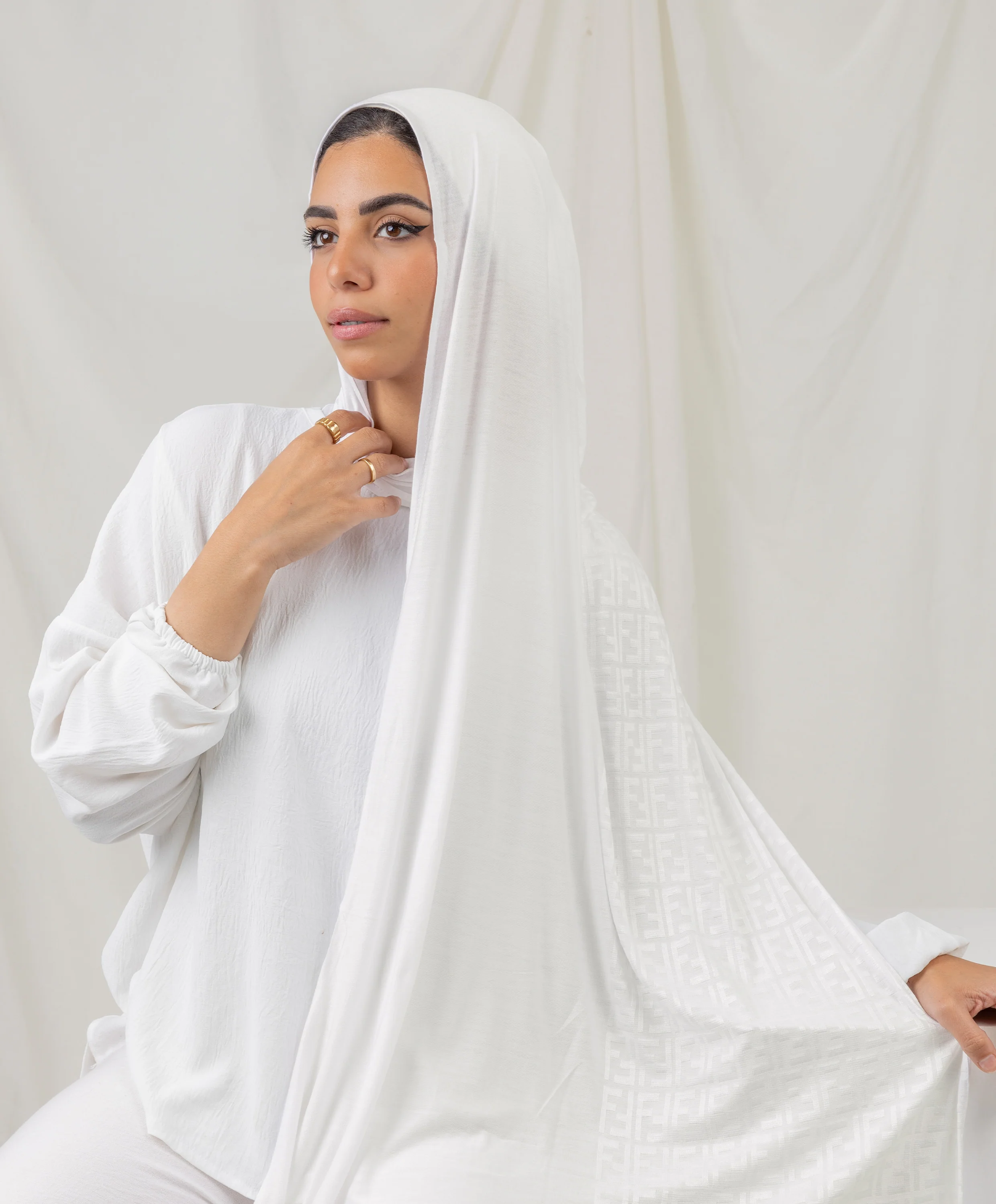 Plain F Lycra Scarf - Image 5