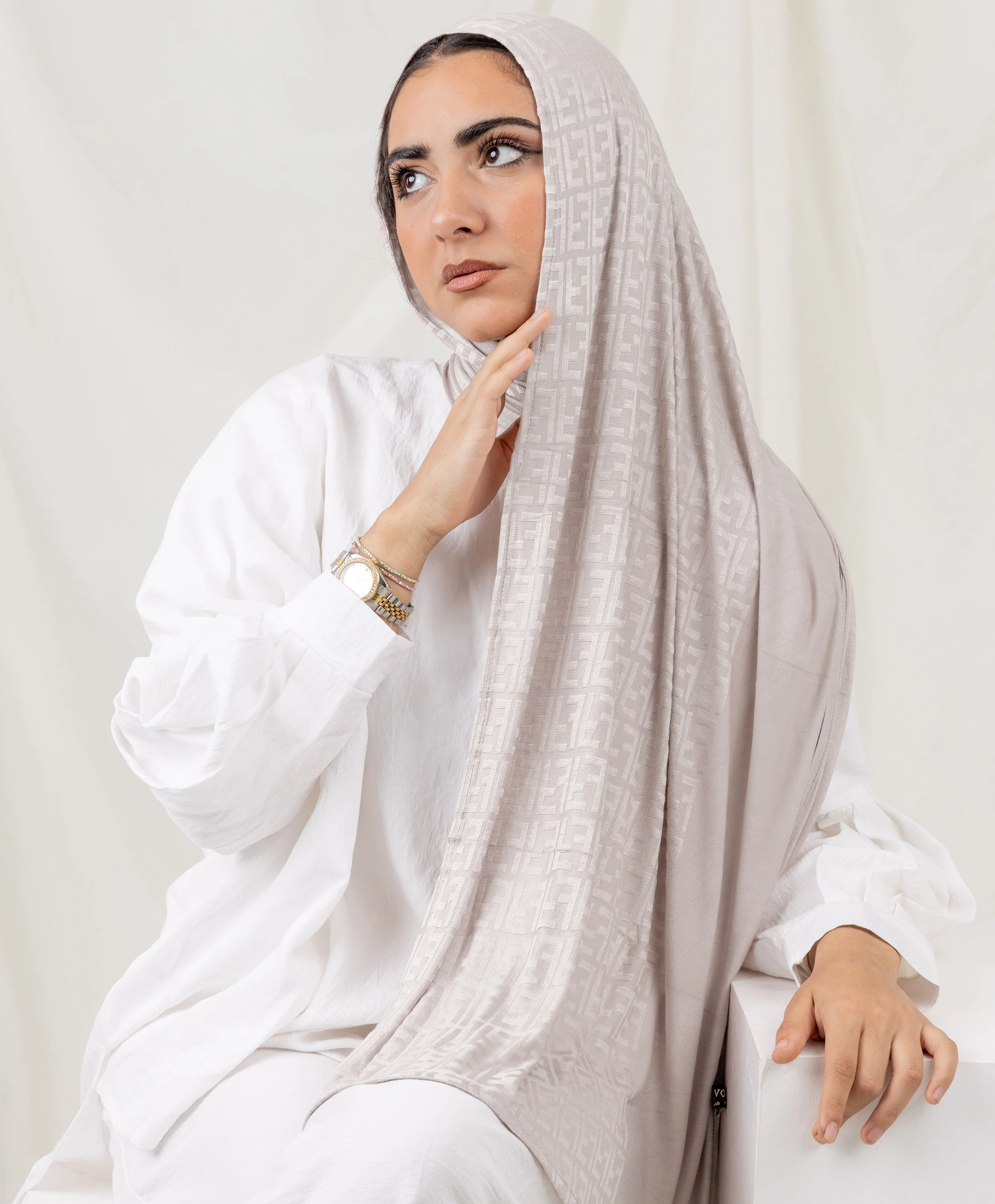 Plain F Lycra Scarf - Image 9