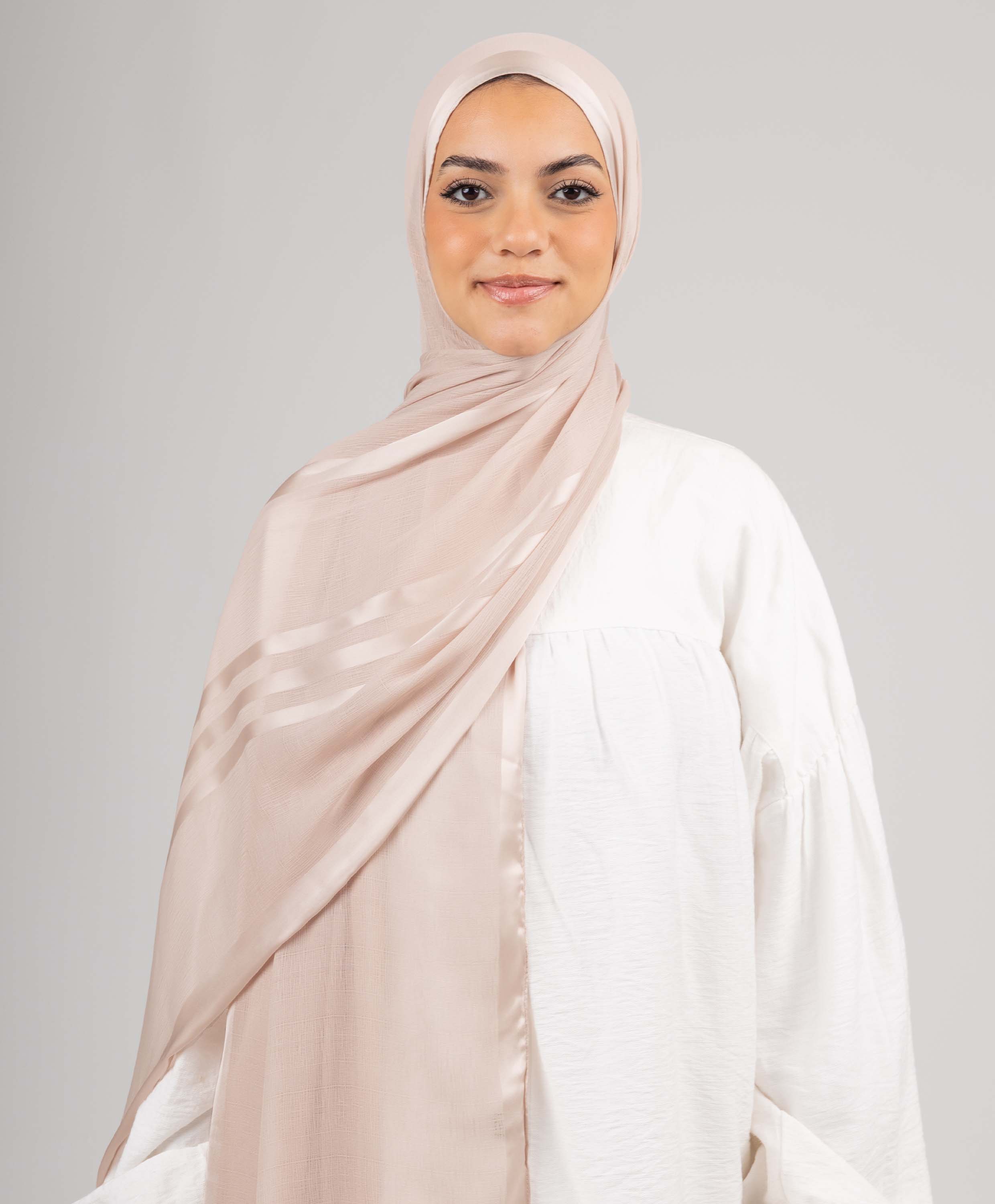 Glowy Crinkle Satin Scarf - Image 11