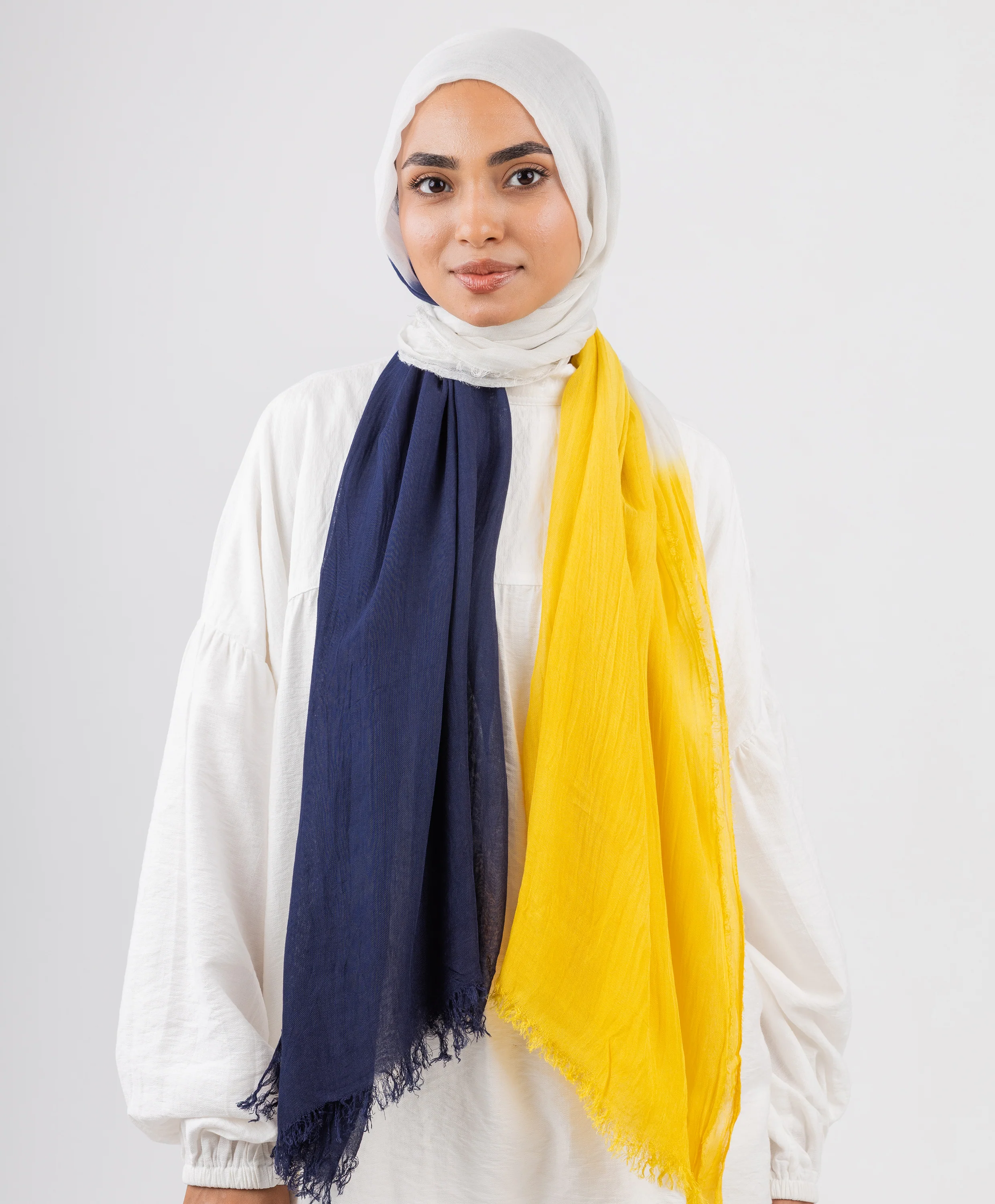 Gradient Cotton Scarf - Image 39