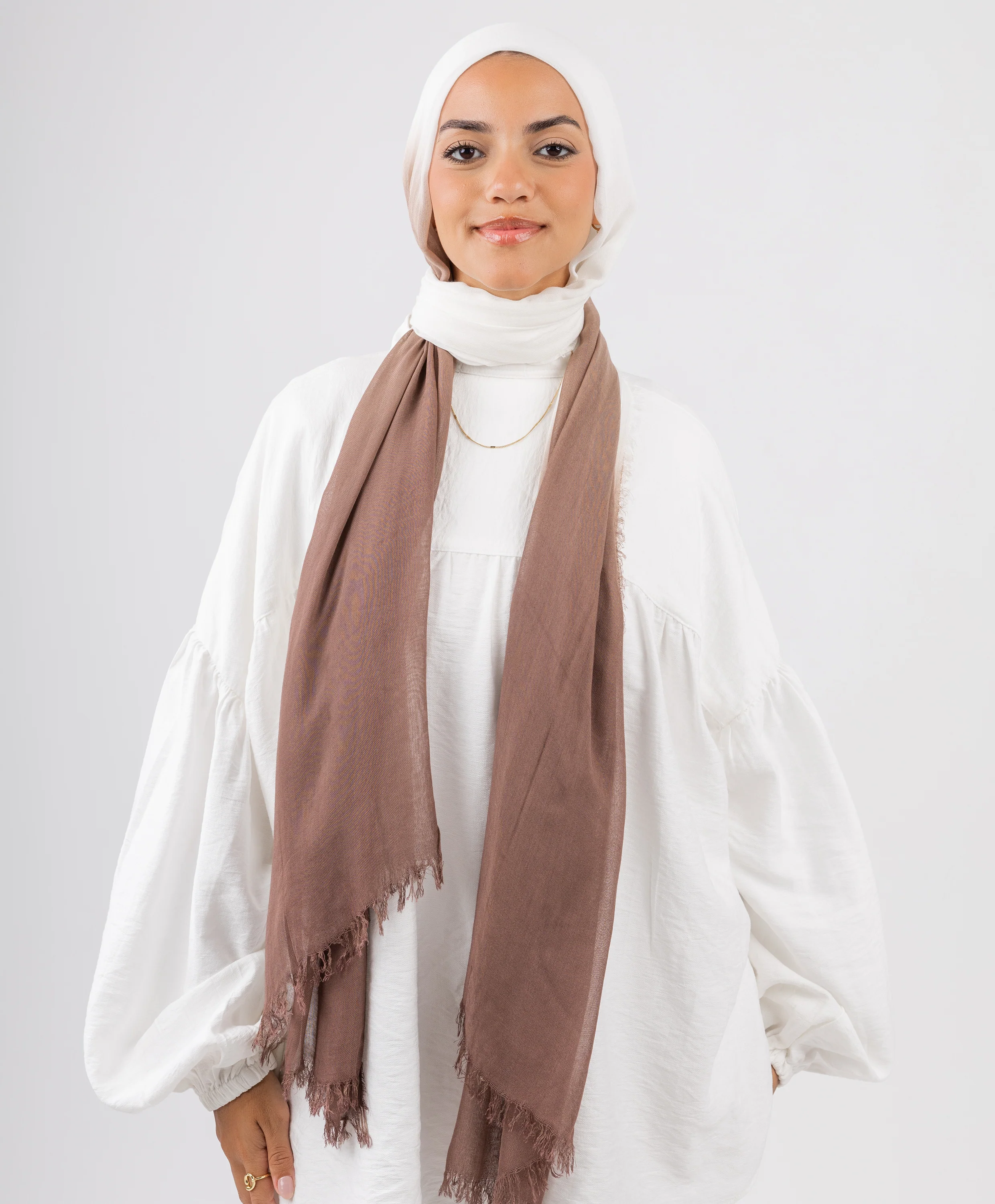 Gradient Cotton Scarf - Image 9