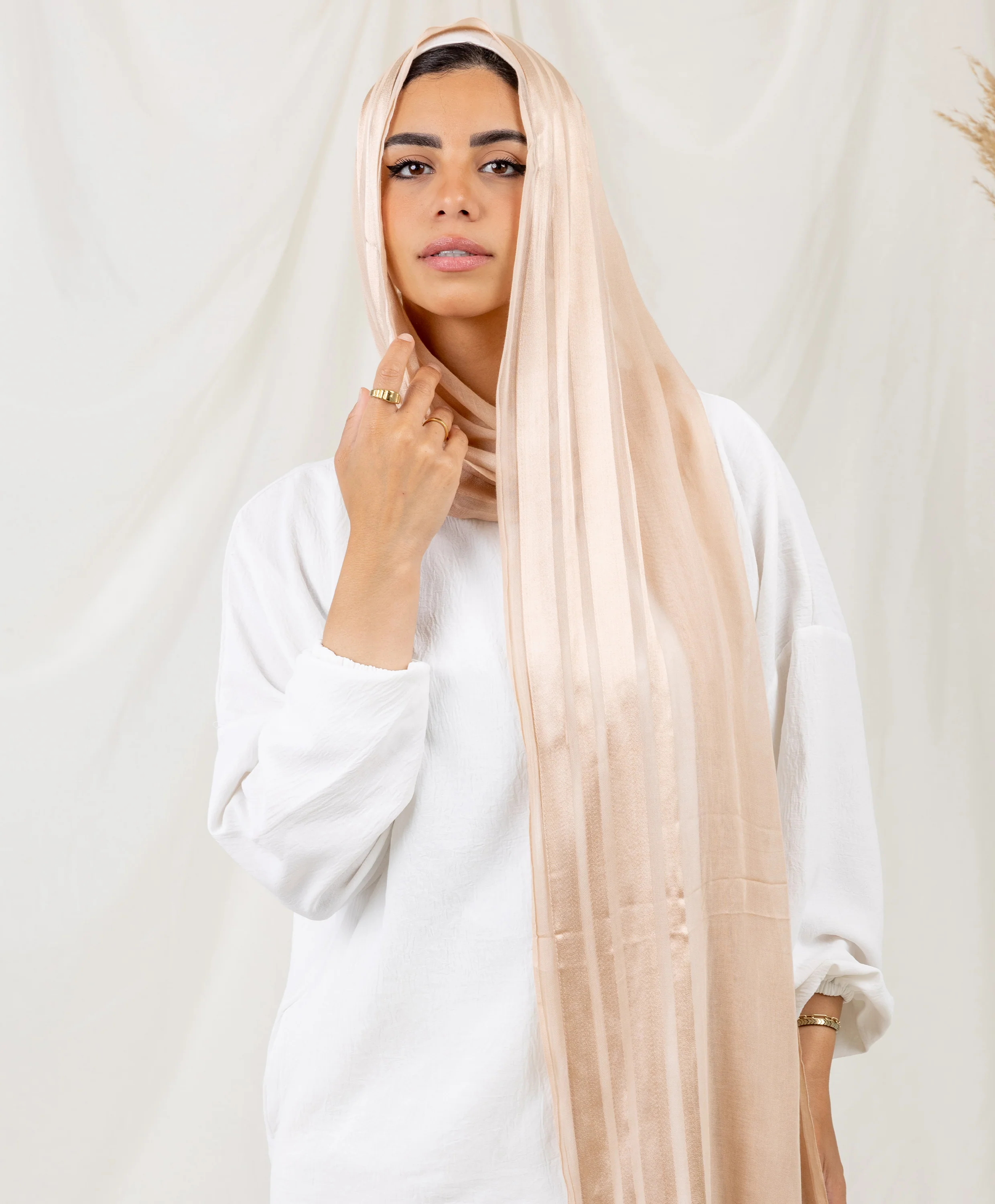 Haven Linen Scarf - Image 10