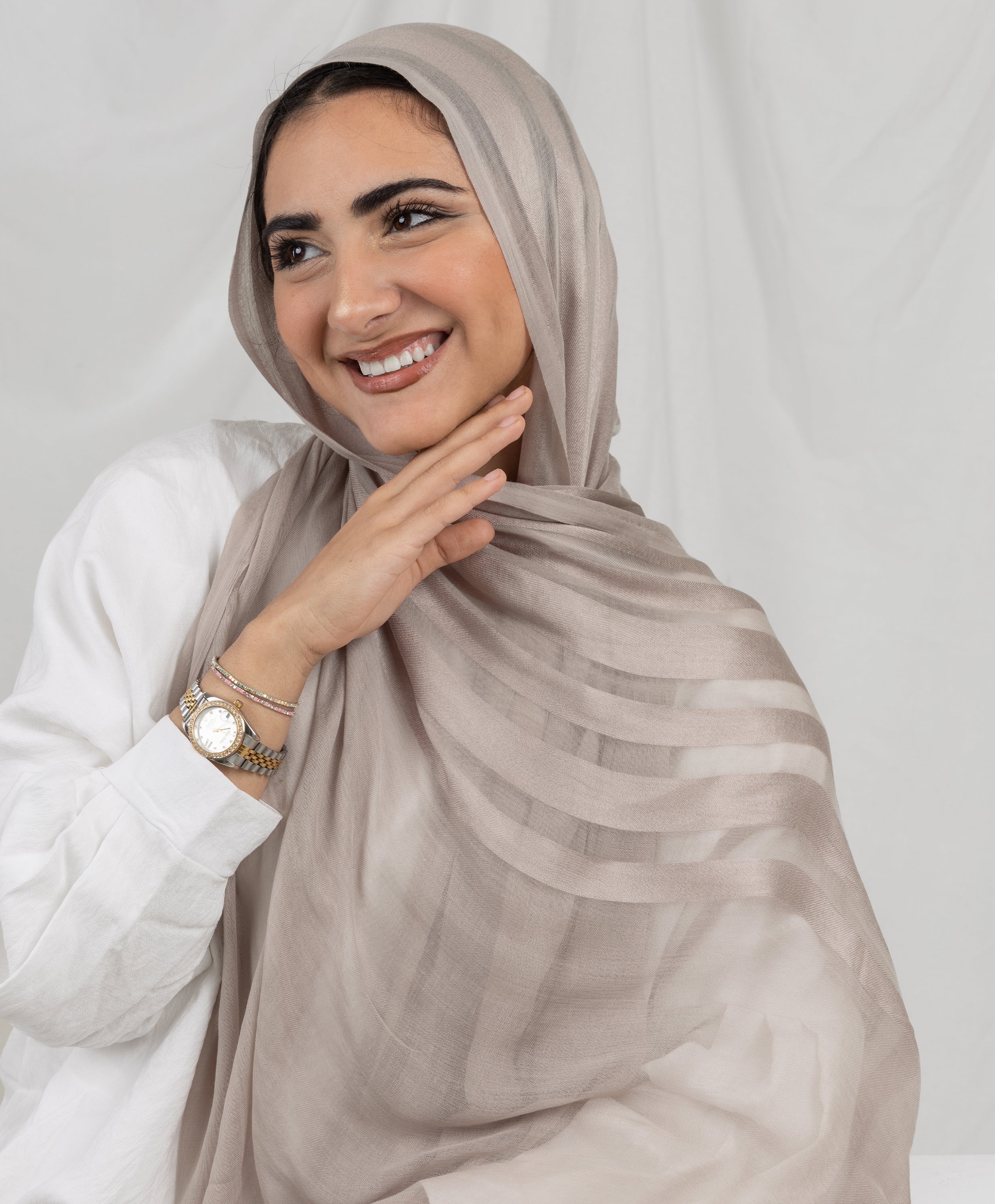 Opulent Linen Scarf - Image 11