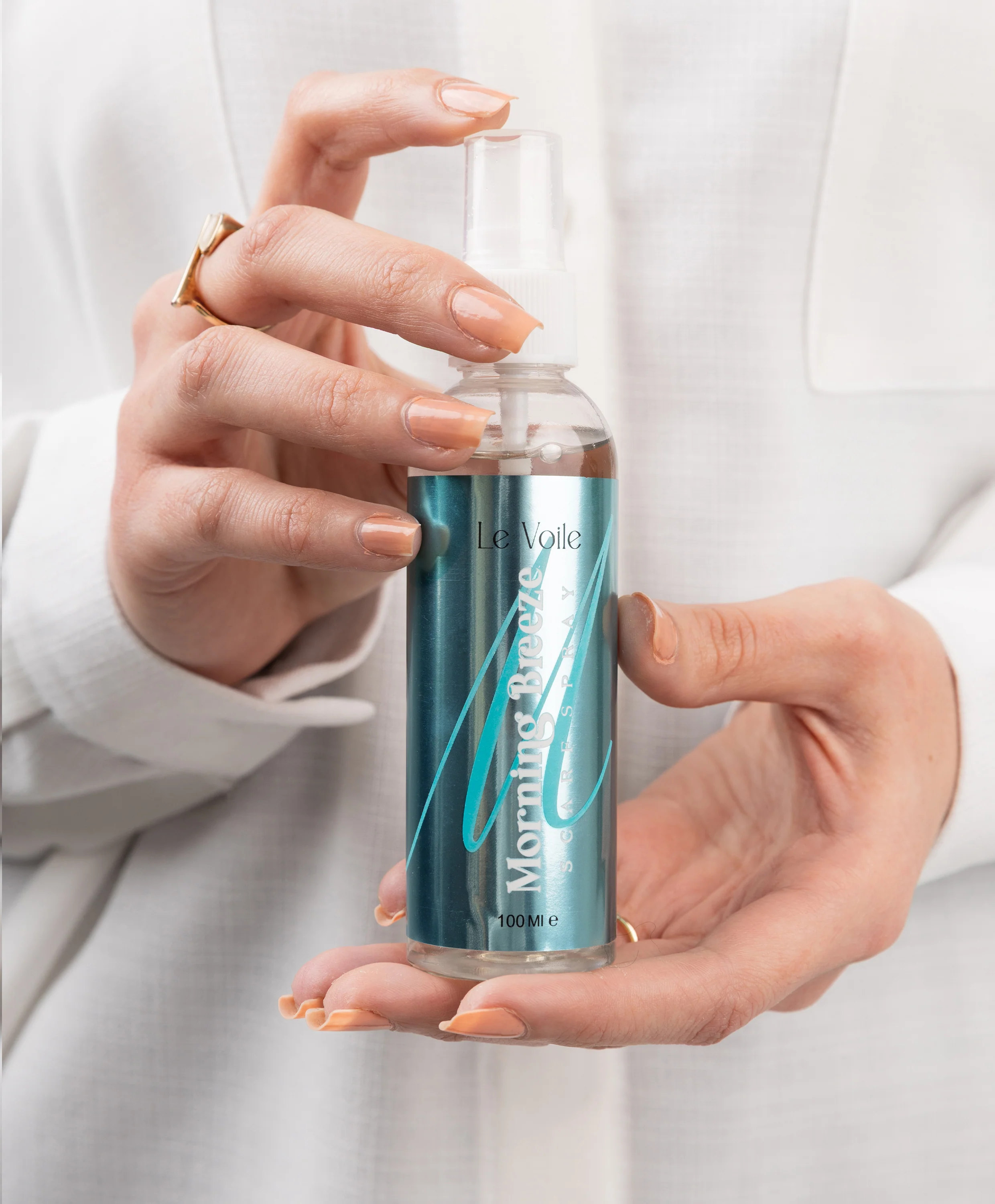 Scarf Spray - Image 3