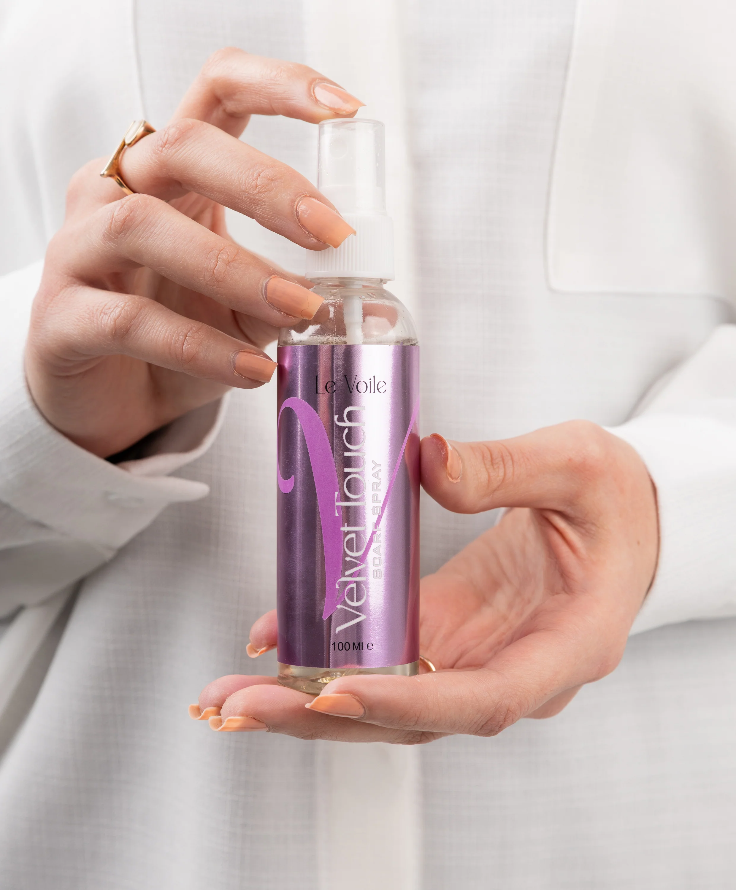 Scarf Spray - Image 4